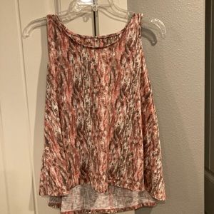 Bundle of two small tank tops